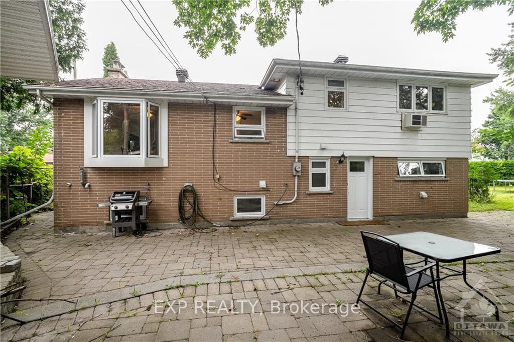 1149 TARA Drive photo 24