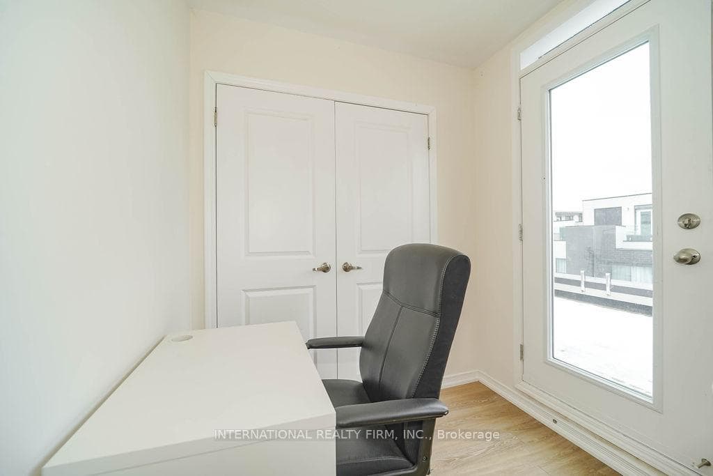 26 Fieldway Road Unit 39 photo 25