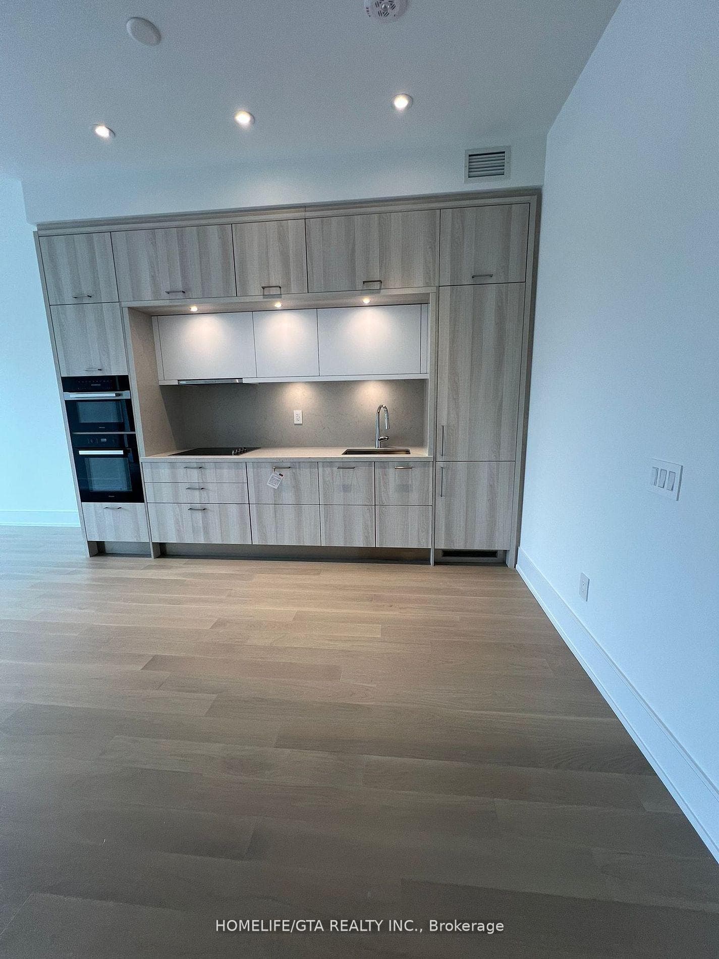 155 Merchants' Wharf N/A Unit 630 photo 6