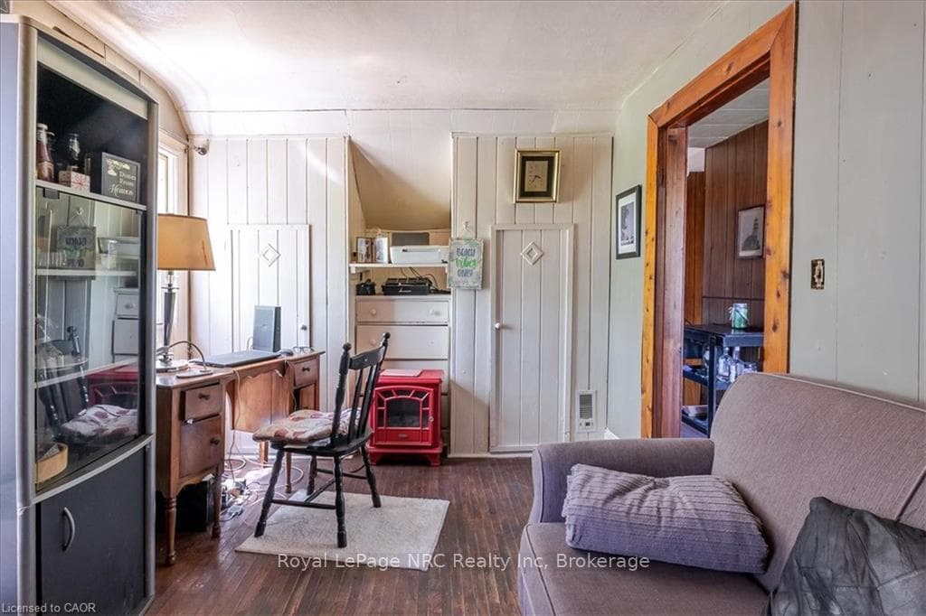 382 Beach Boulevard photo 42
