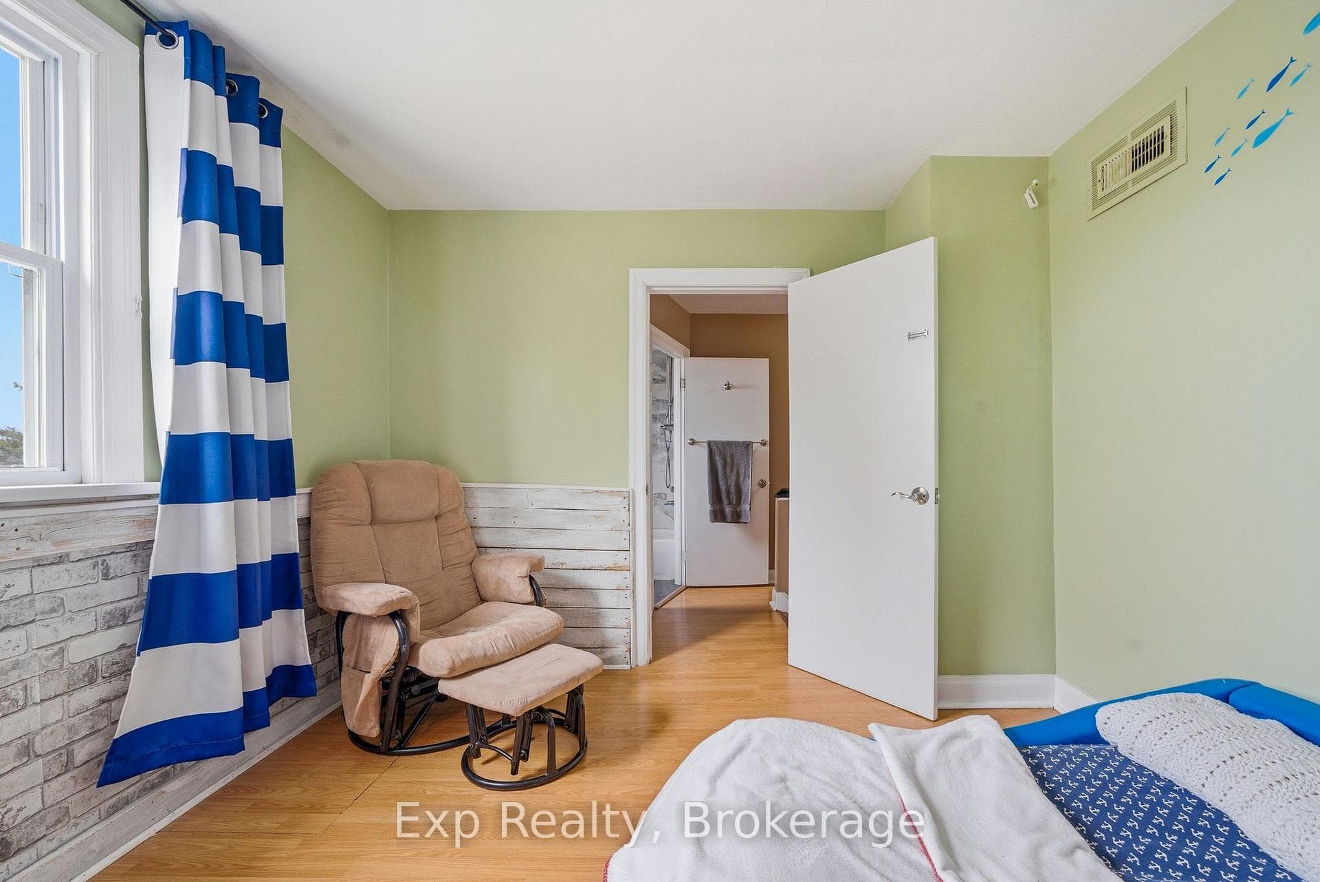 10 Valleyview Crescent photo 25
