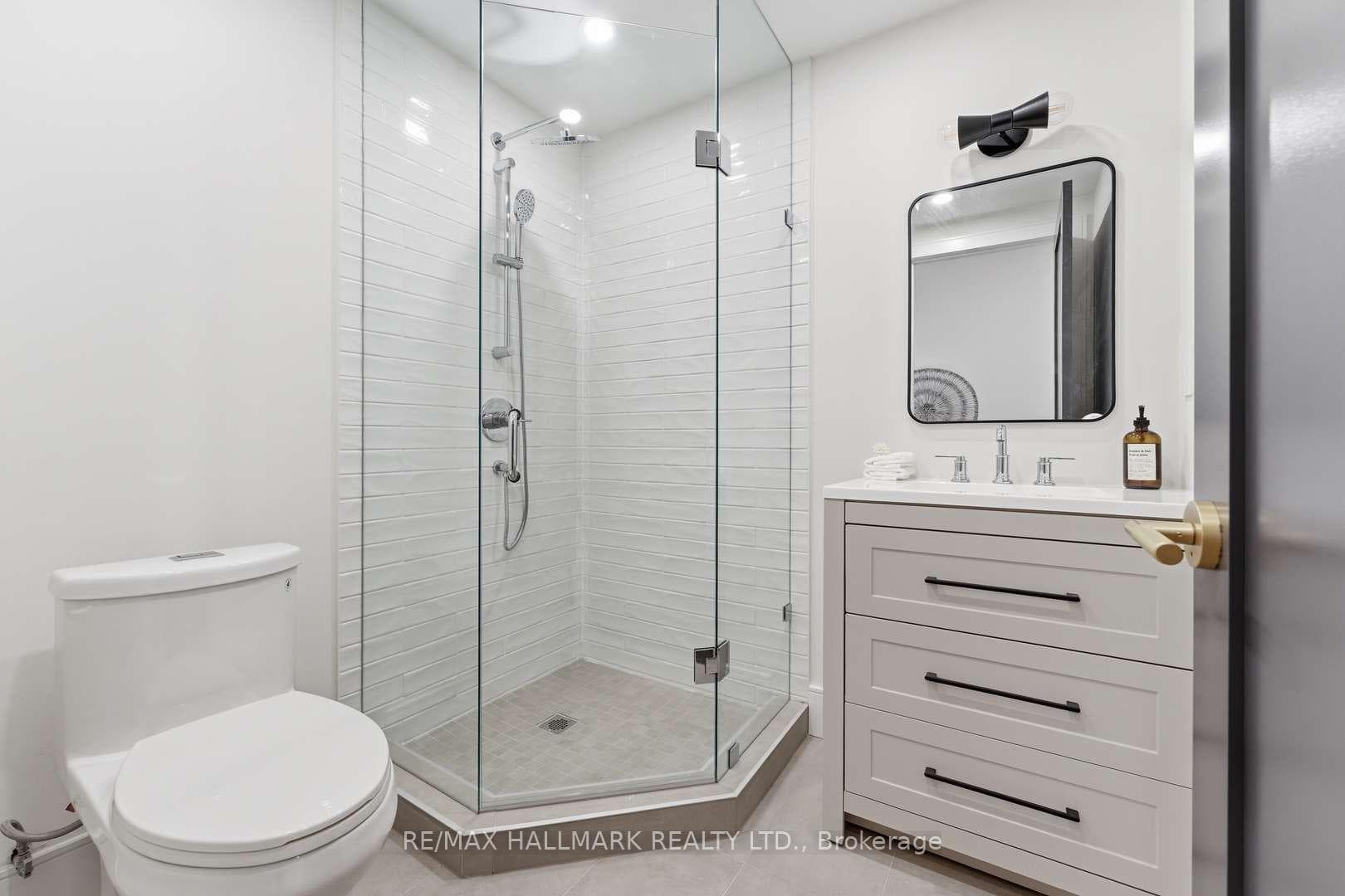 73A Garden Avenue photo 28