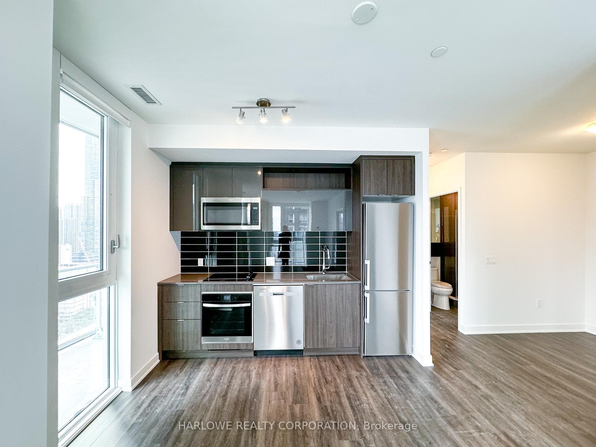 100 Dalhousie Street Unit 3210 photo 1
