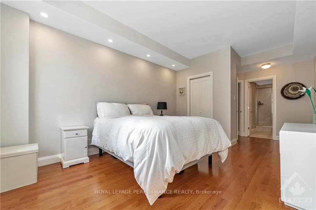 205 BOLTON Street Unit 227 photo 13