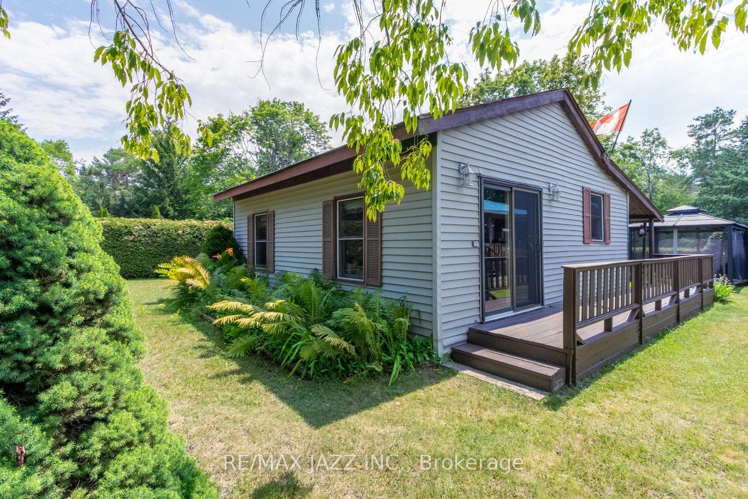10126 Long Sault Road Unit 2 photo 2