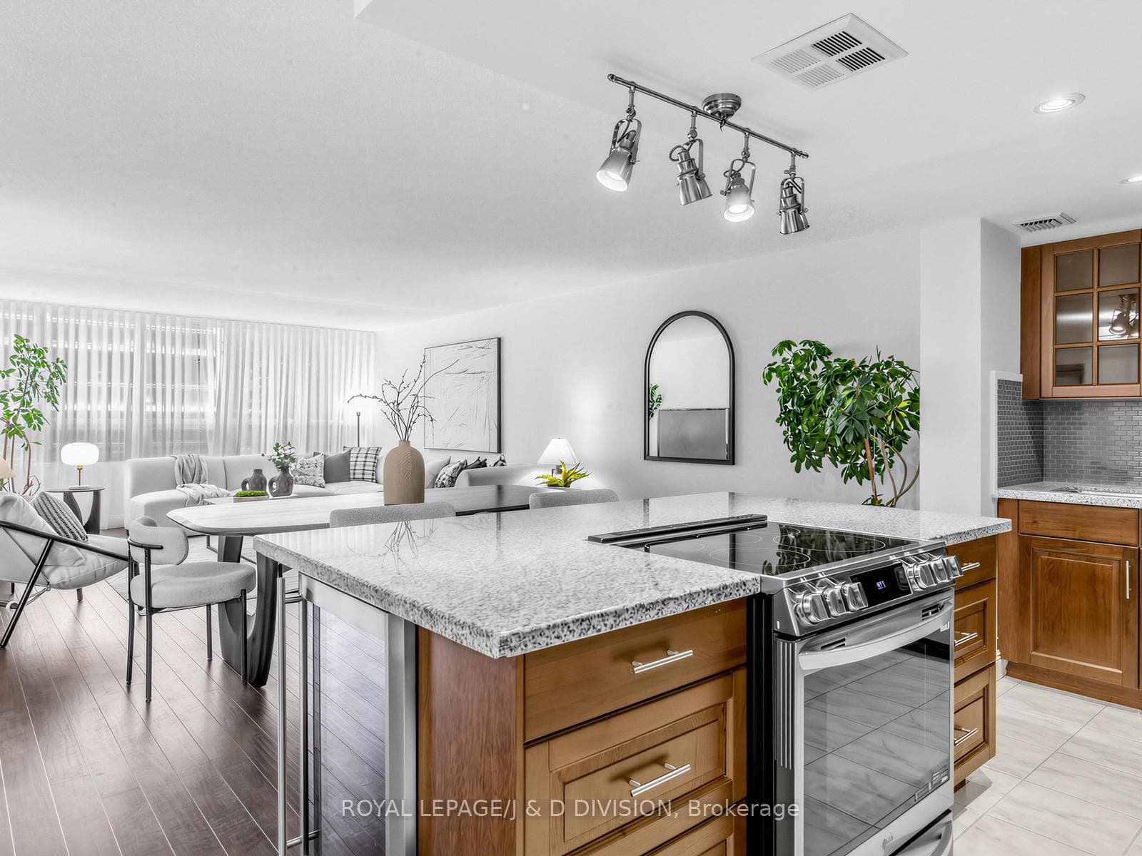 71 Charles Street Unit 304 photo 11