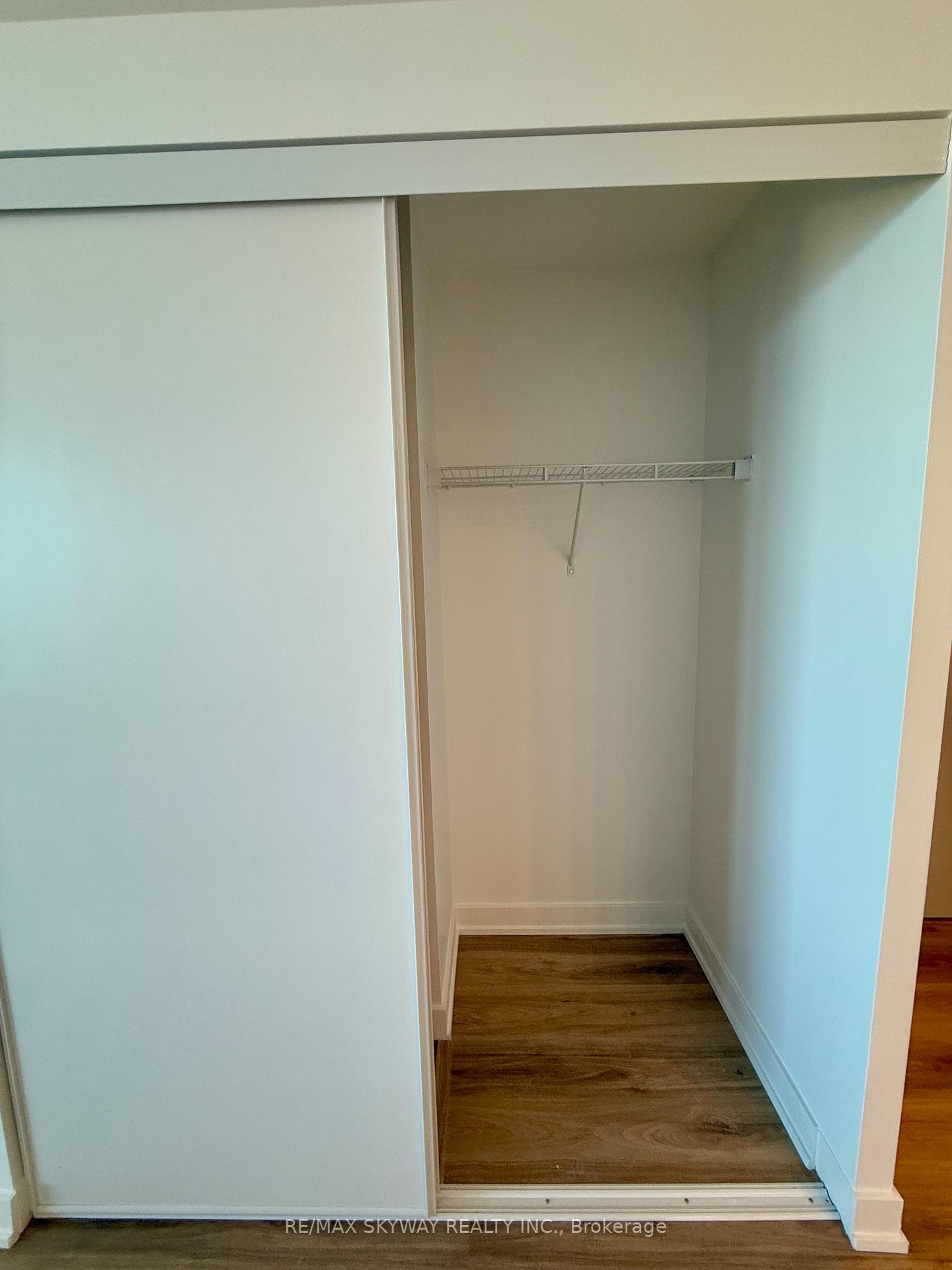 370 Martha Street Unit 505 photo 16