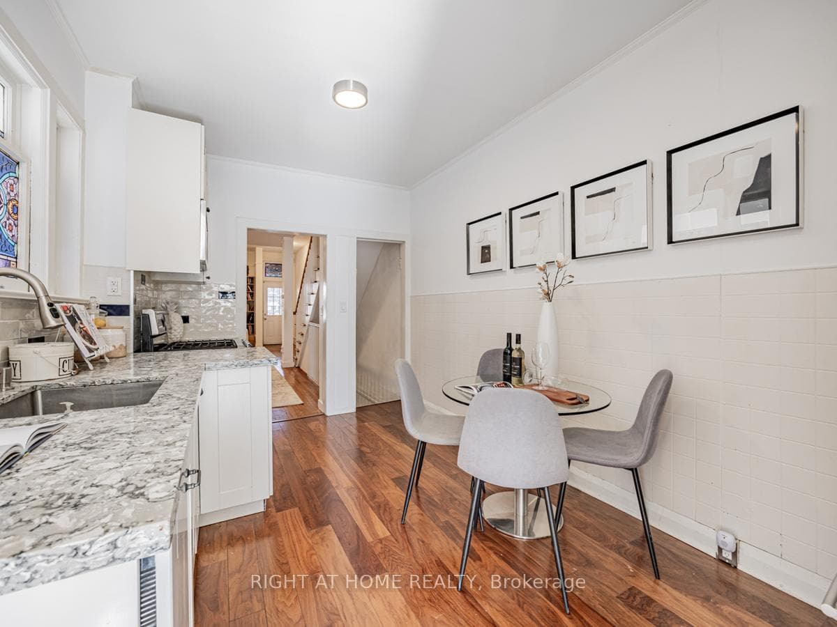 61 Muir Avenue photo 11