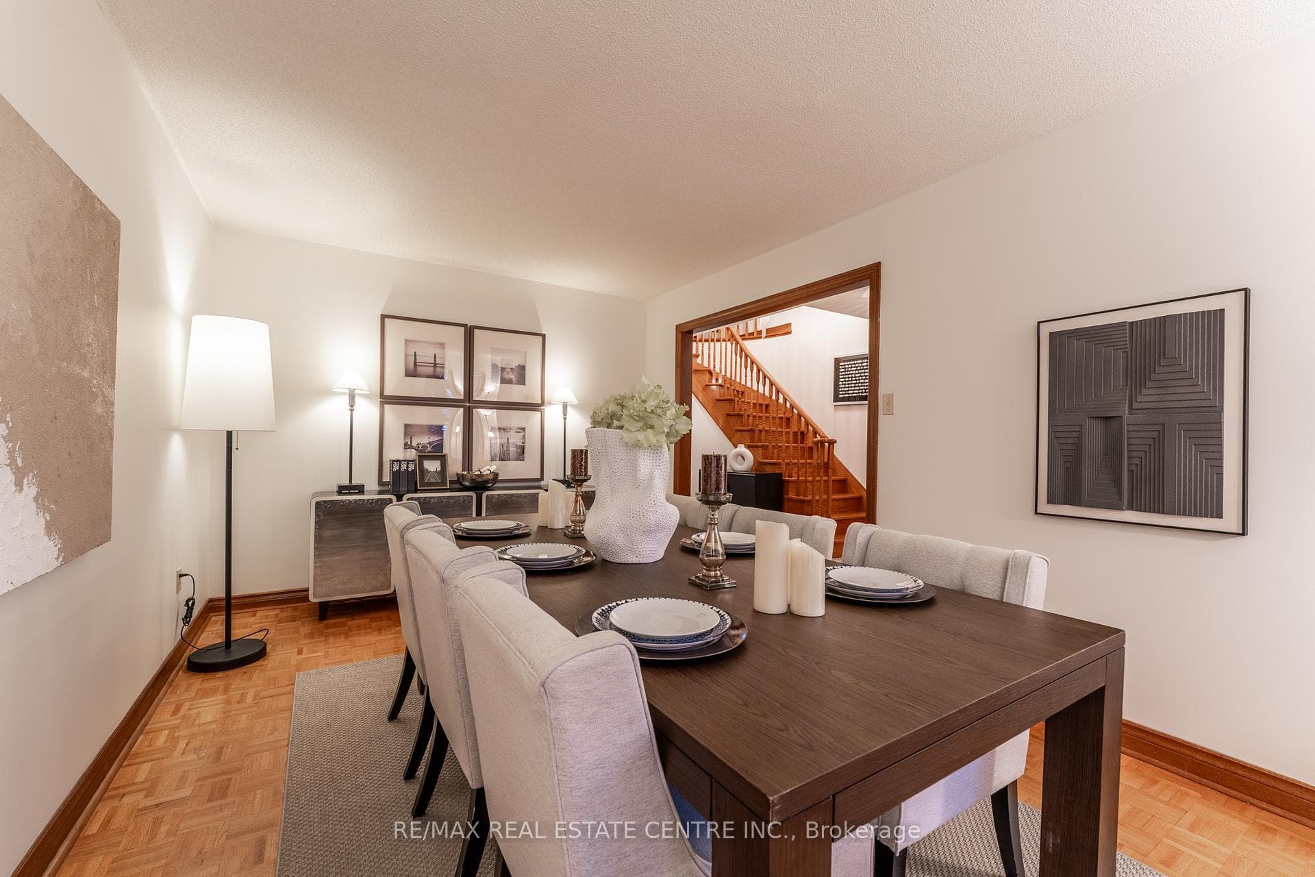 55 Swanage Drive photo 4