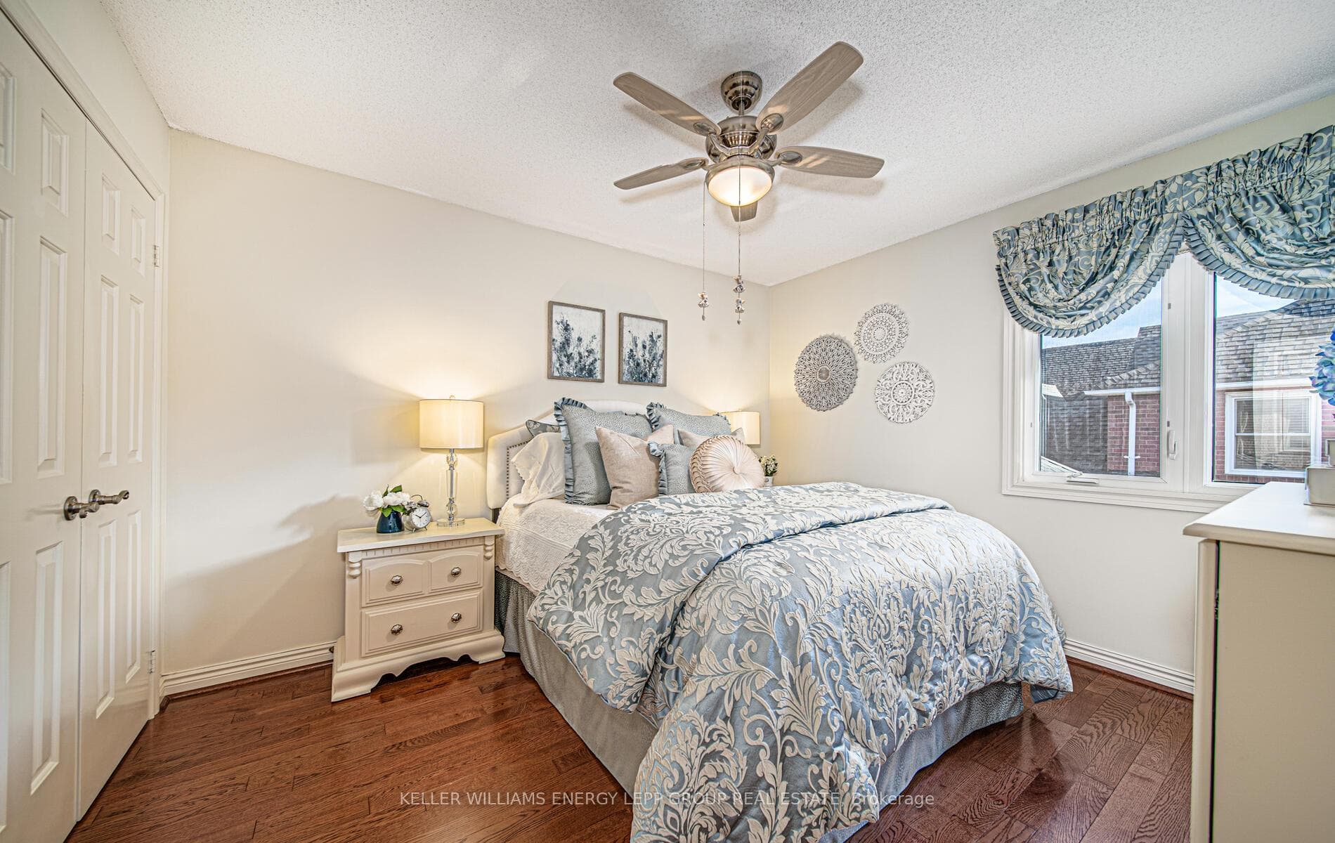 48 White Cliffe Drive photo 21