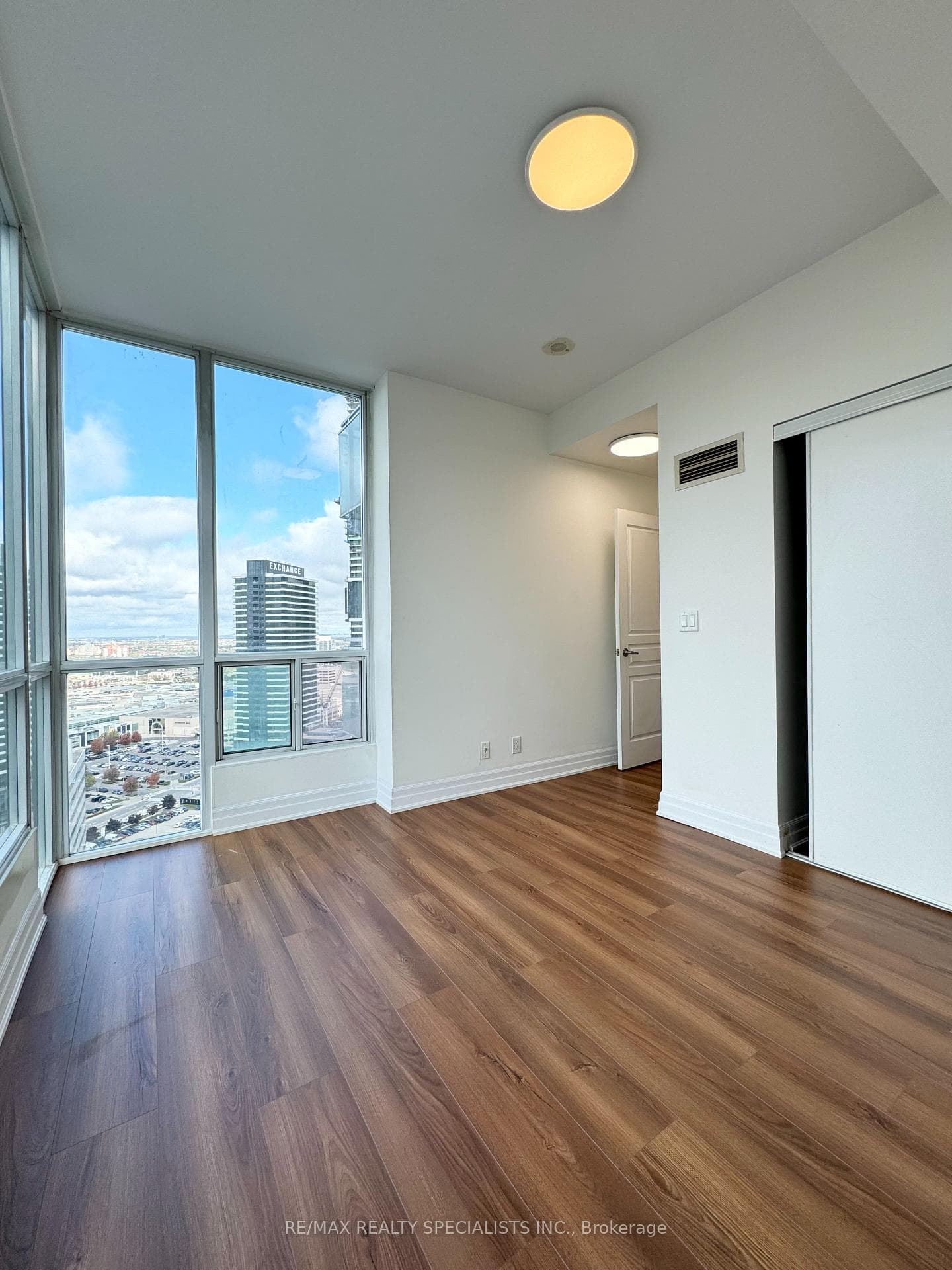 3939 Duke of York Boulevard Unit 2502 photo 28