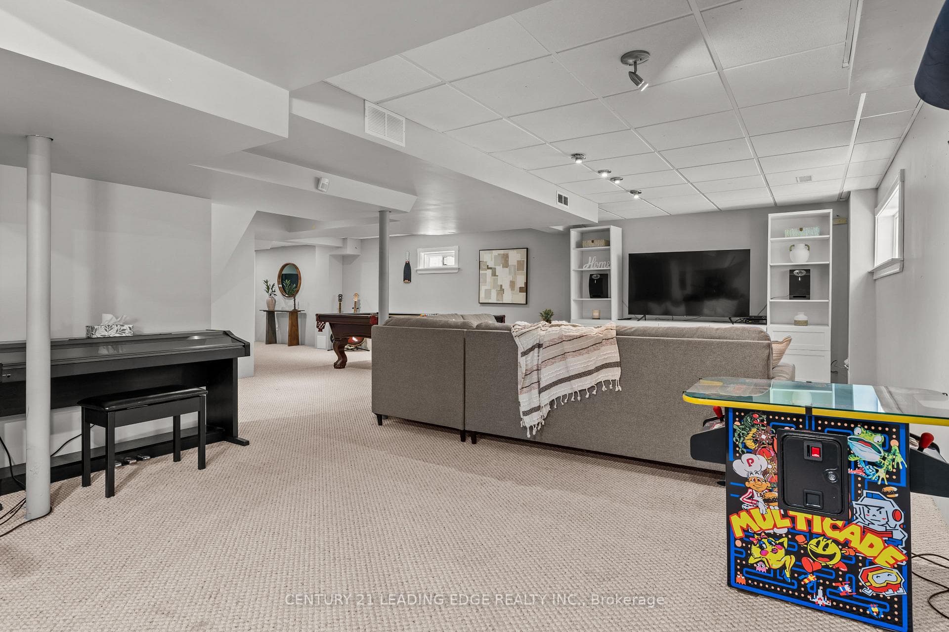 106 Mackey Drive photo 40