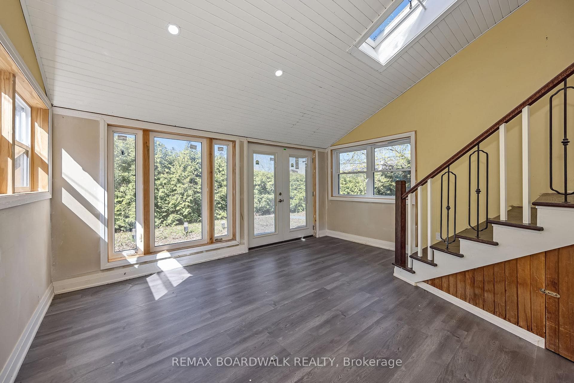 956 Garwood Avenue photo 22