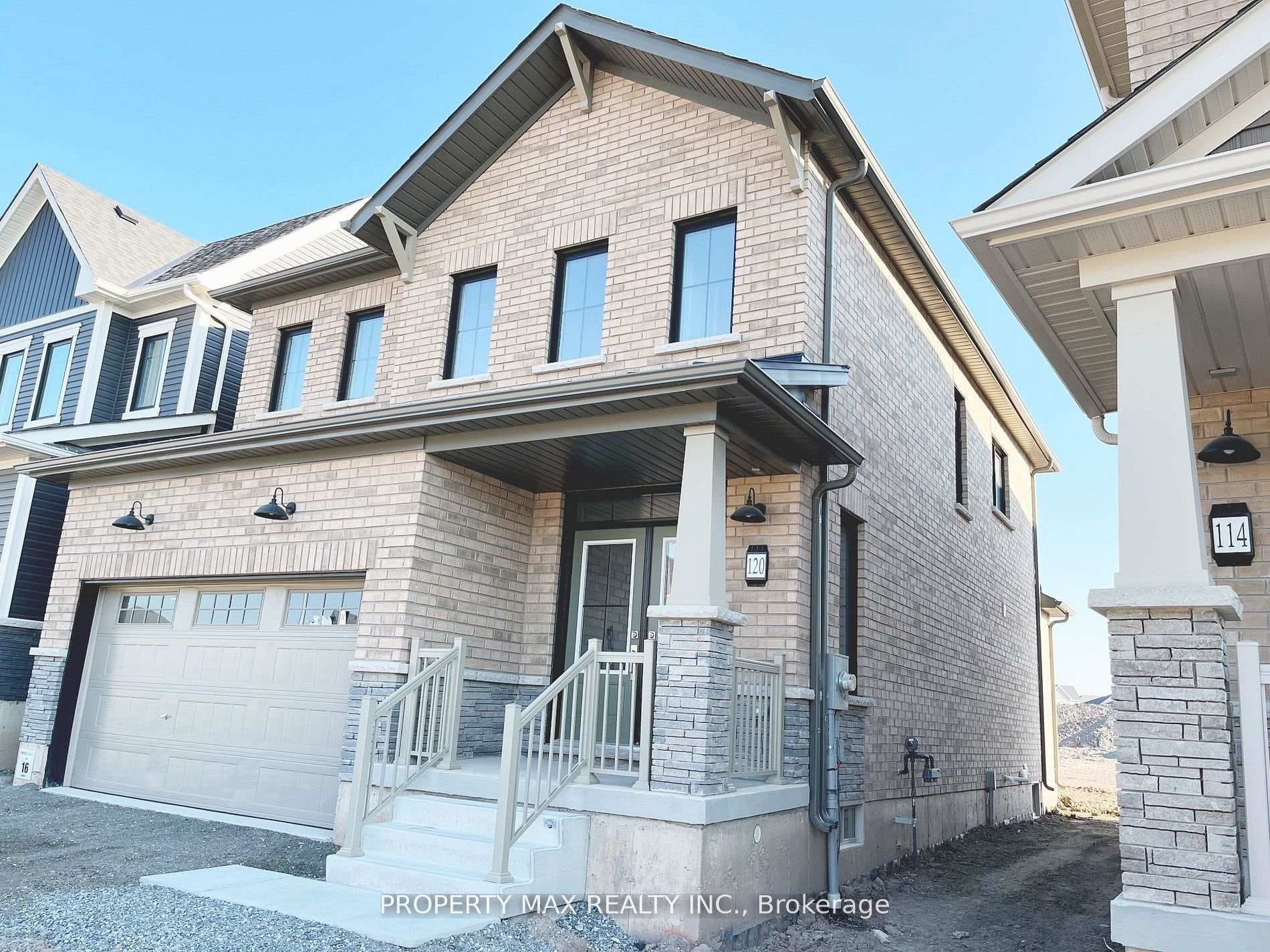 120 Port Crescent photo 1