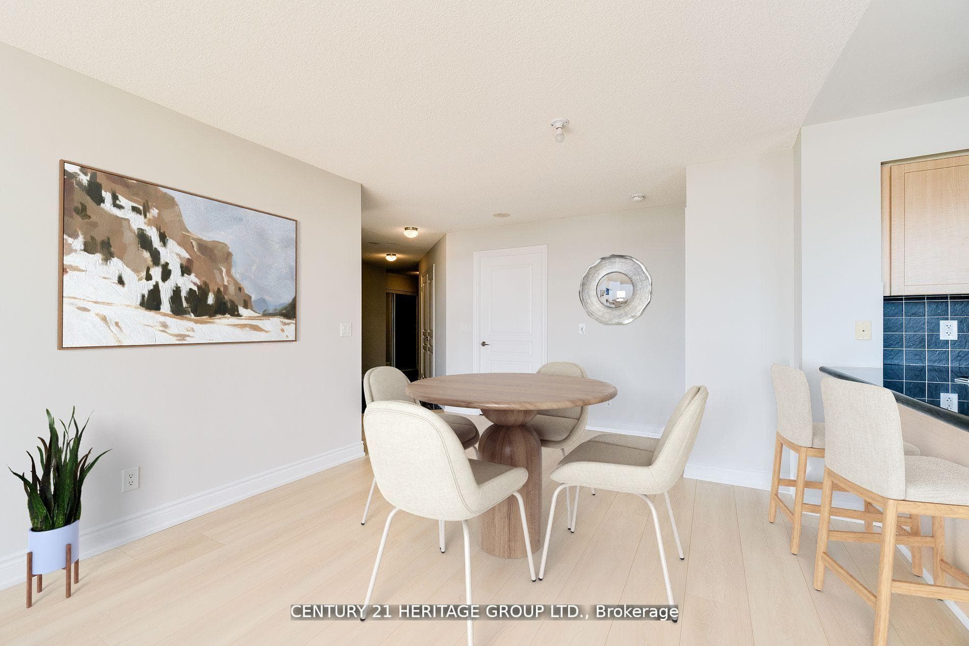 7 North Park Road Unit 709 photo 9