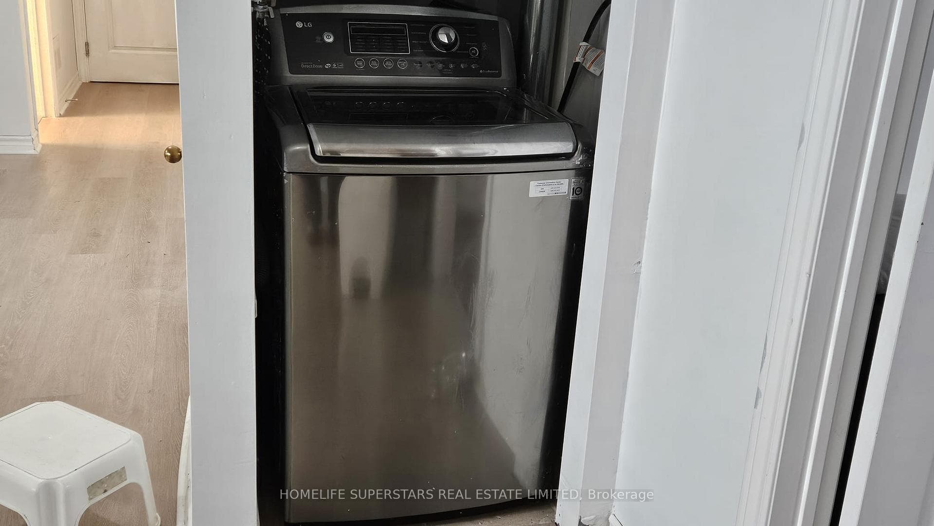 91 REDWILLOW Road photo 7