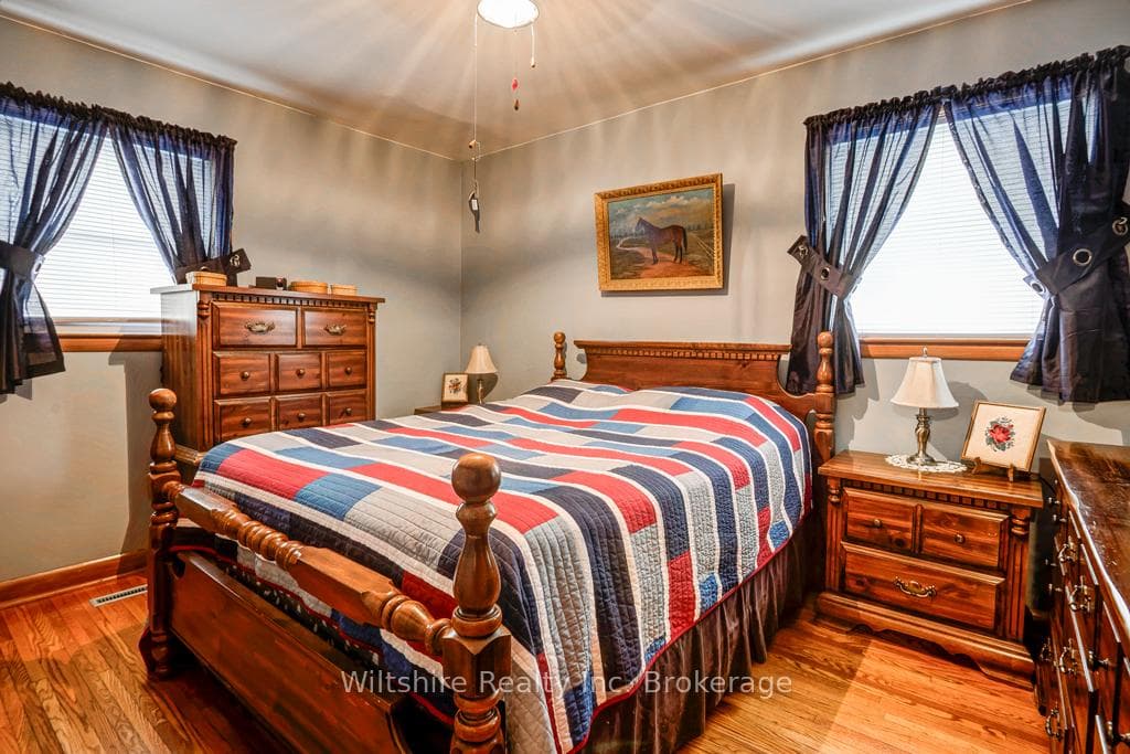11384 Plank Road photo 8