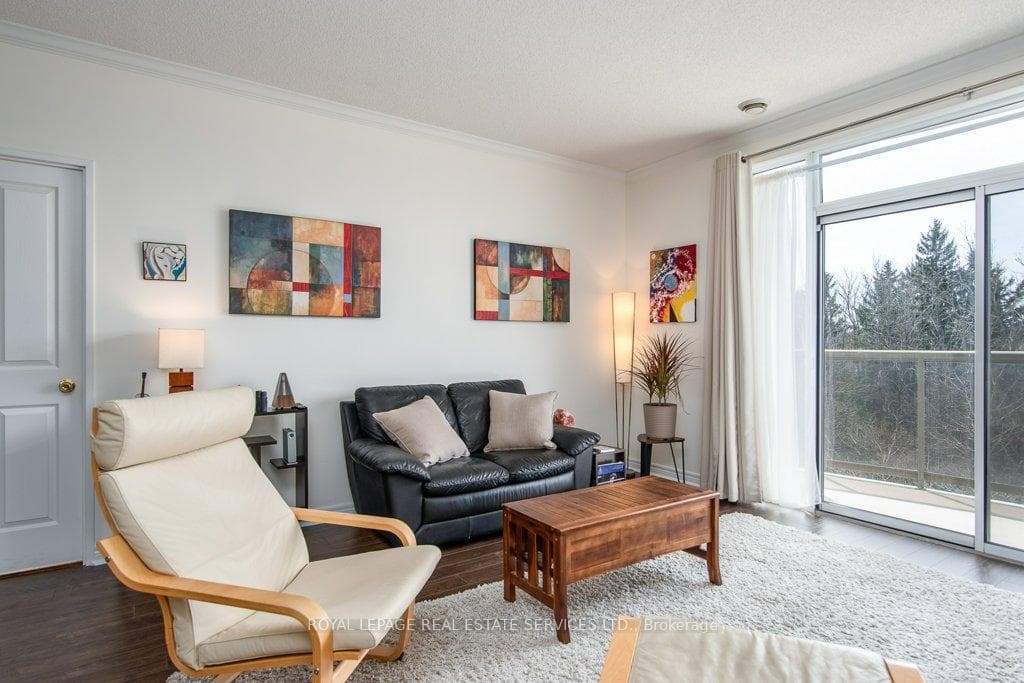 255 Keats Way Unit 405 photo 15