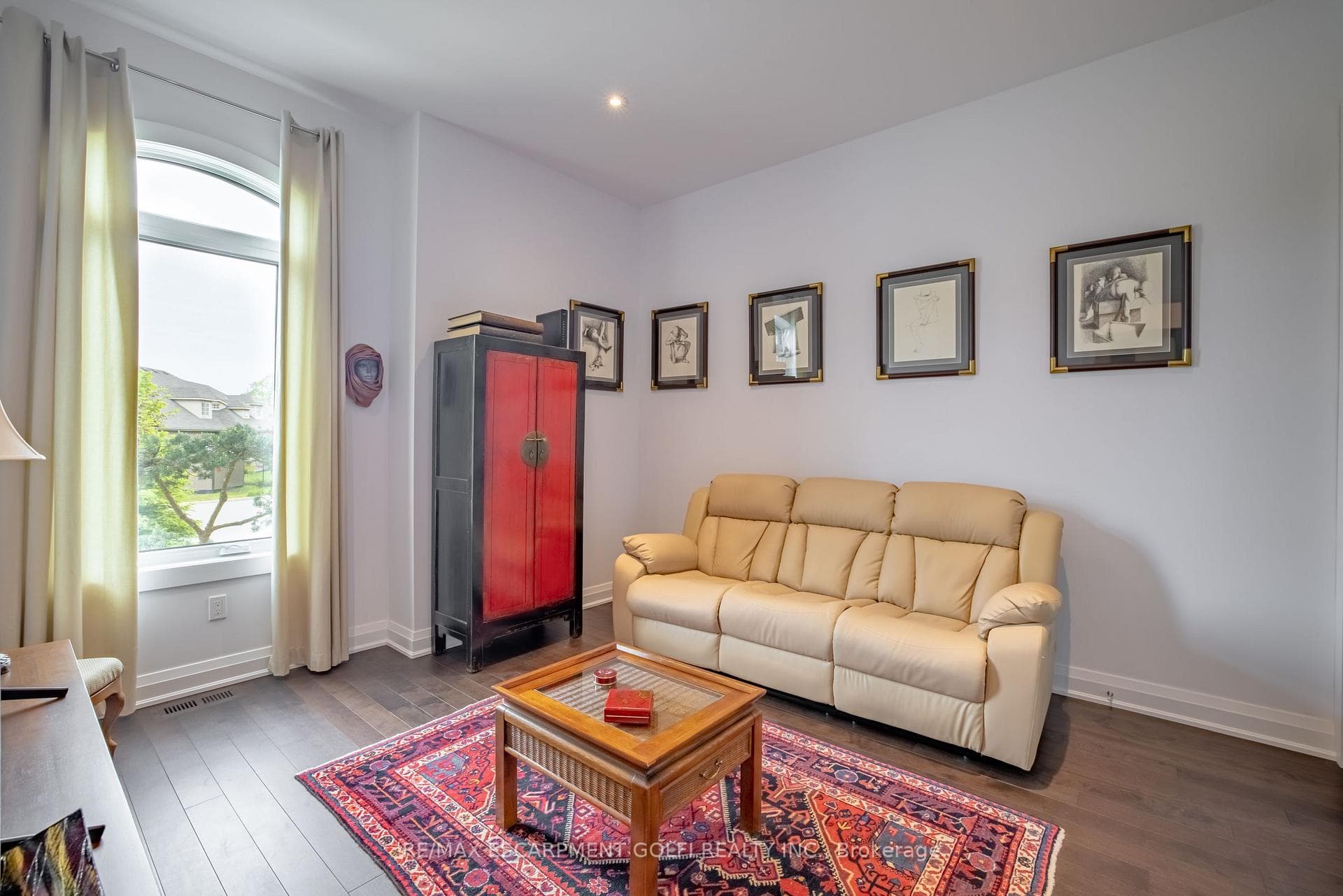 10 DAVID LOWREY Court photo 4