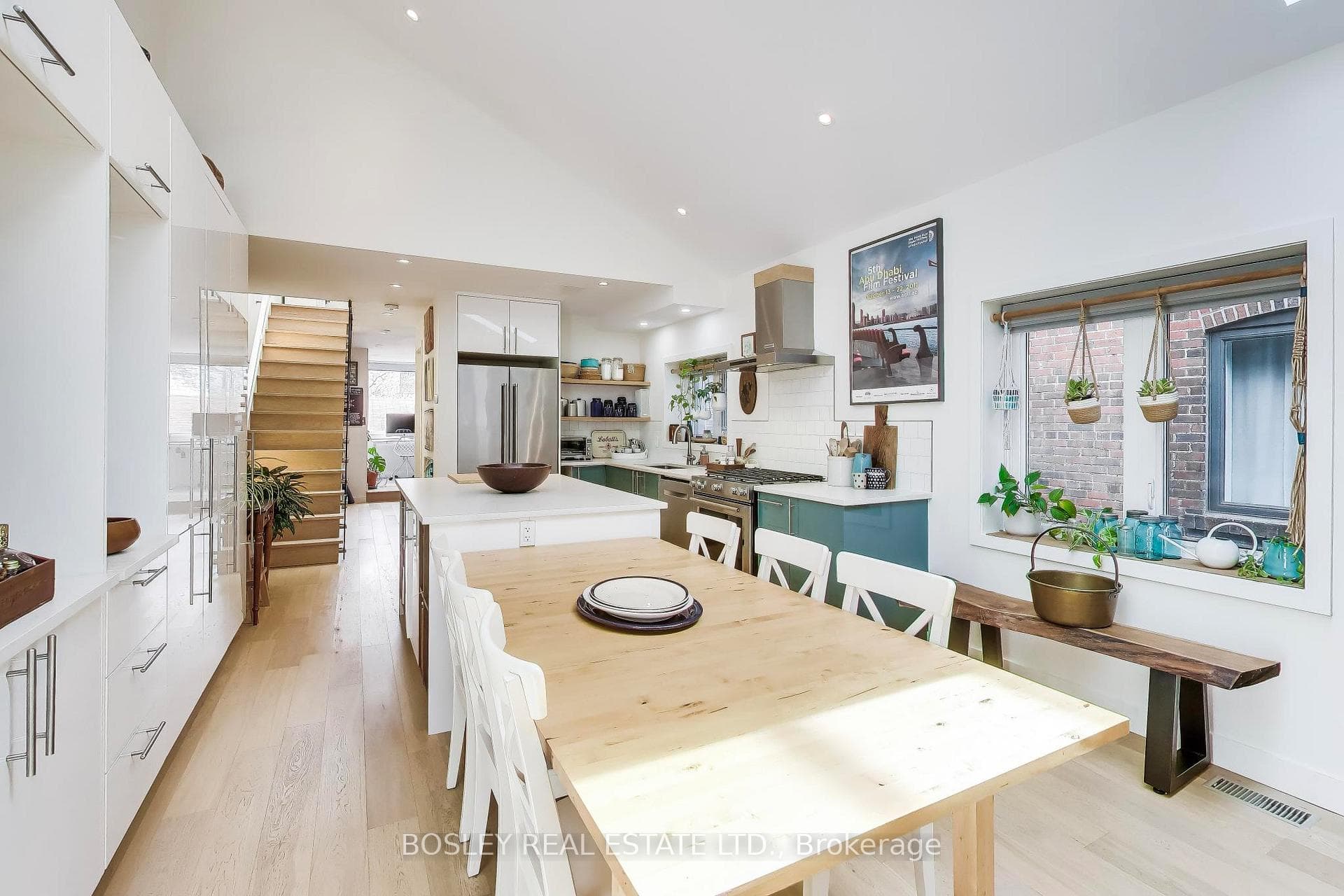 45 Berkshire Avenue photo 9