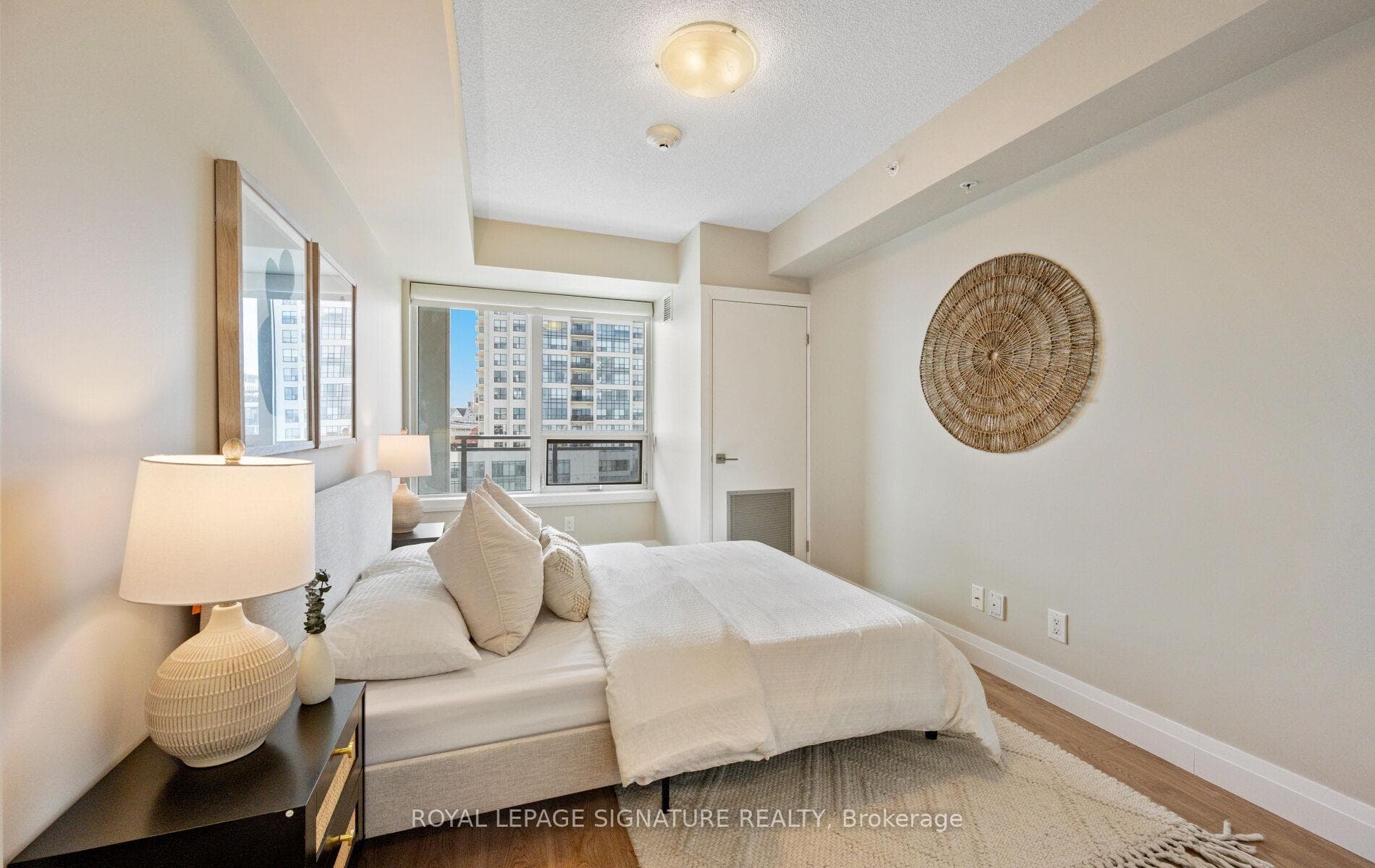 53 Arthur Street Unit 706 photo 27