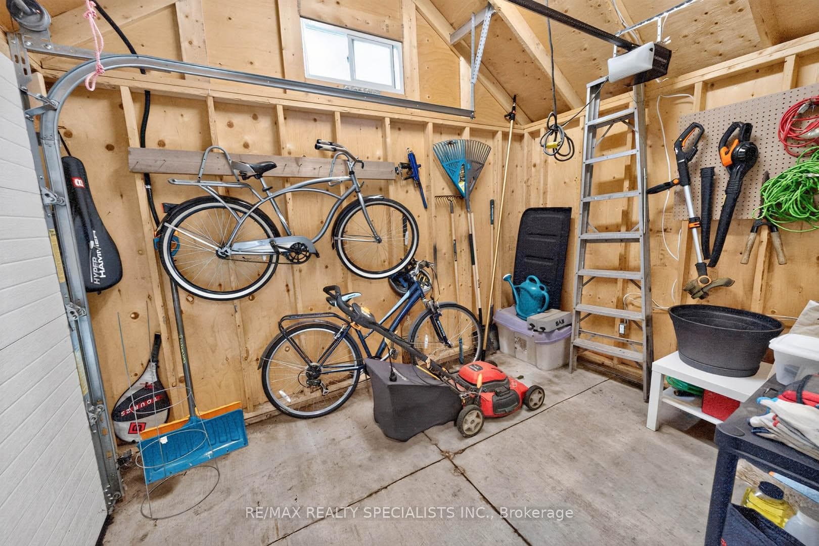 56 Cumberland Avenue photo 40