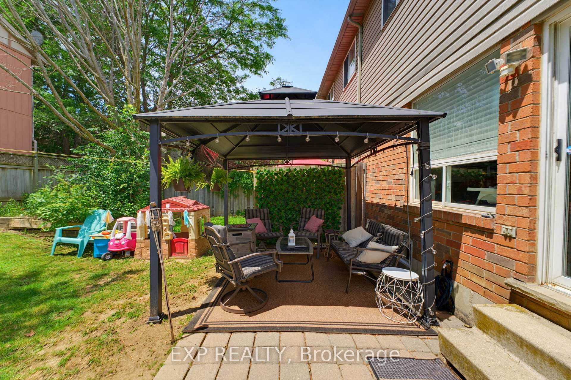 10 Cadham Boulevard Unit 28 photo 26