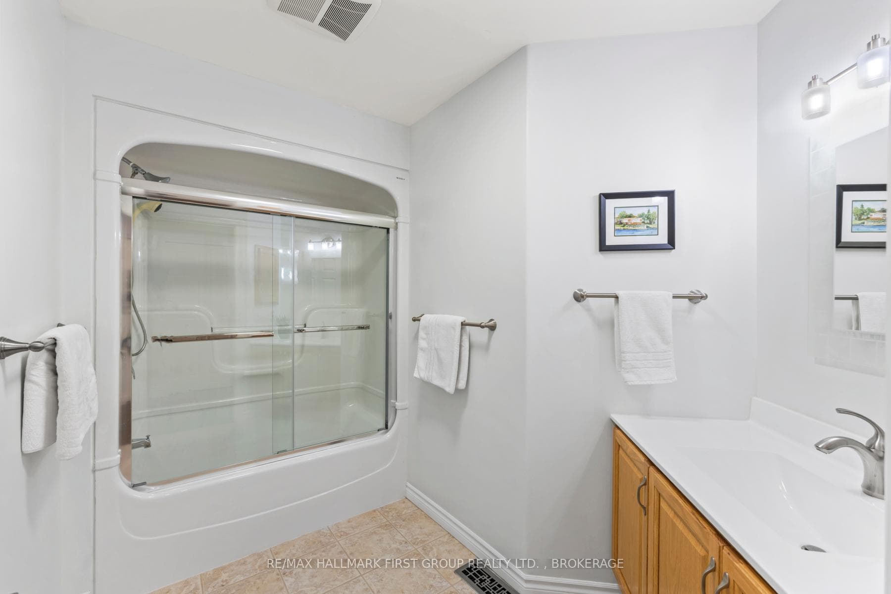 213 Smuggler's Cove Drive photo 24
