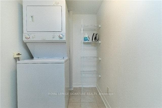 19 Barberry Place Unit 706 photo 14