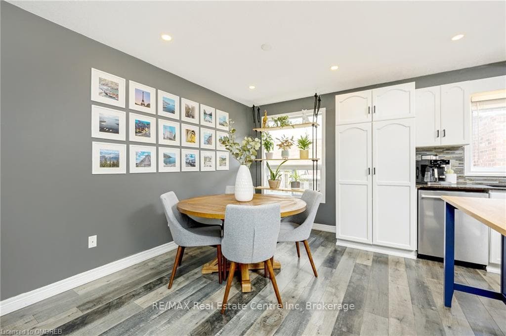 27 SPROWL Street photo 14