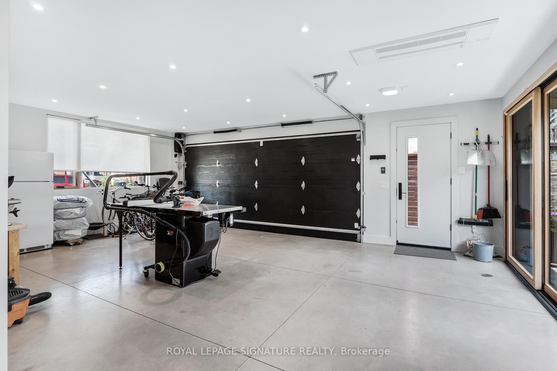 54 Dewhurst Boulevard photo 36