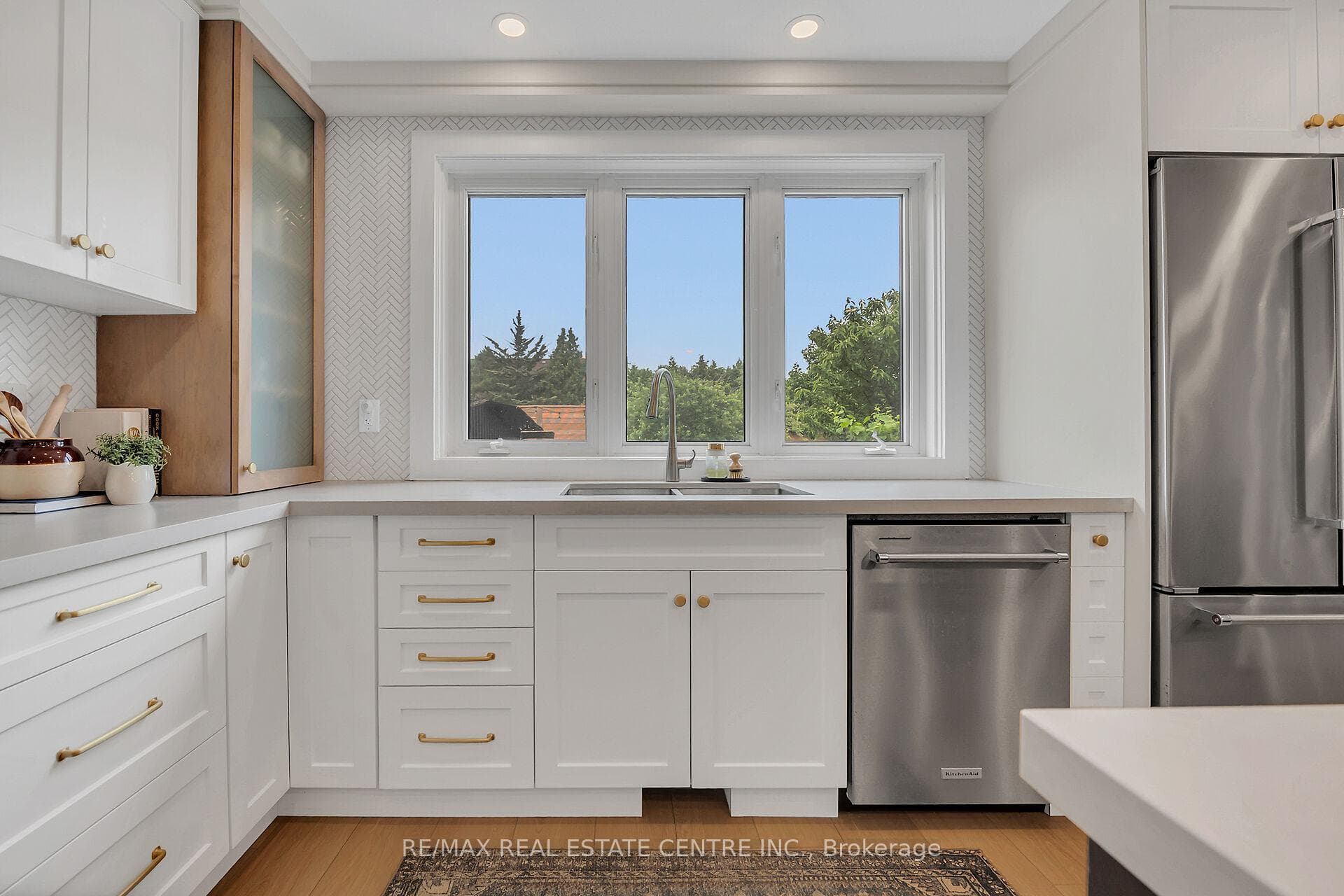 217 Jones Road photo 9