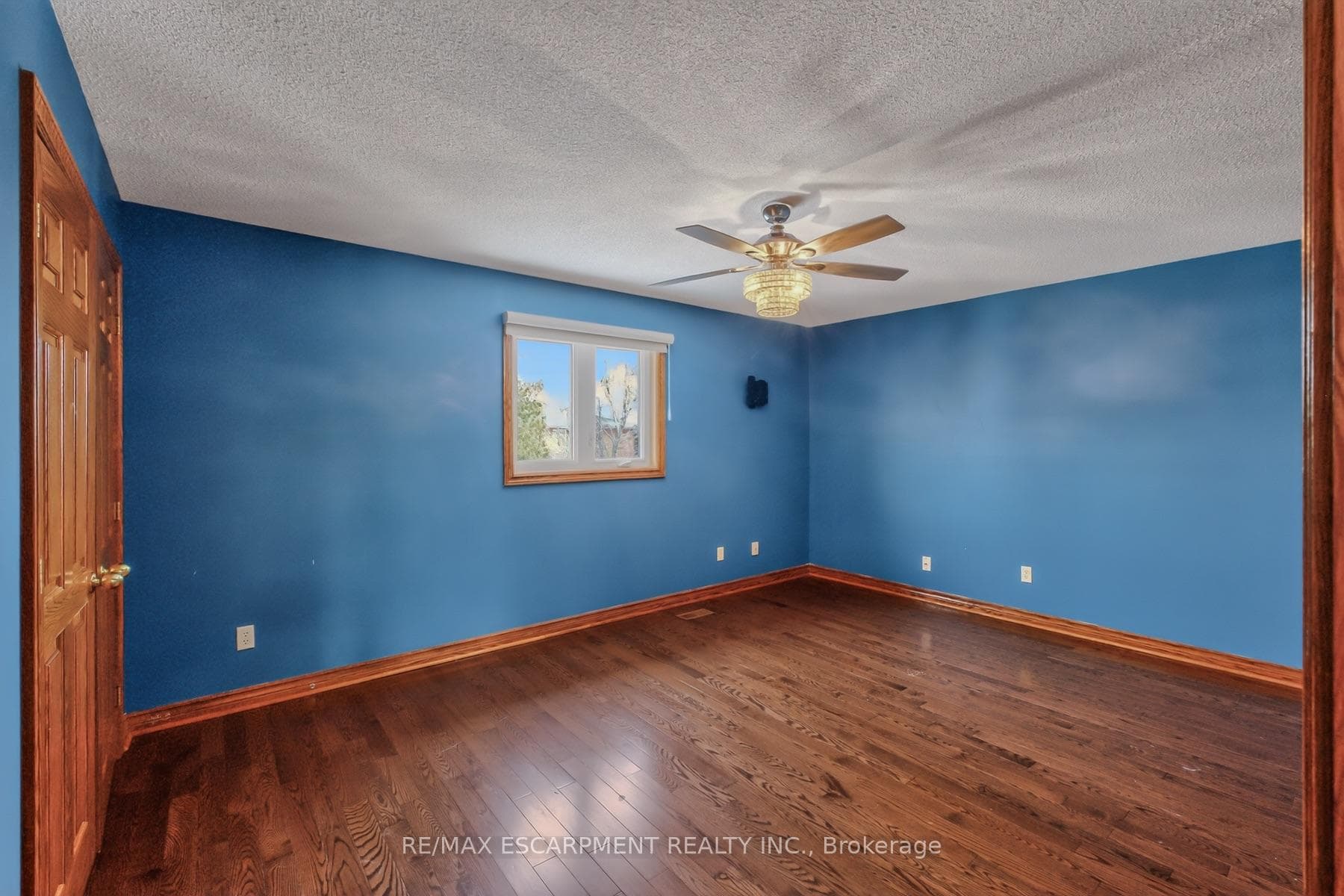 41 Candor Crescent photo 37