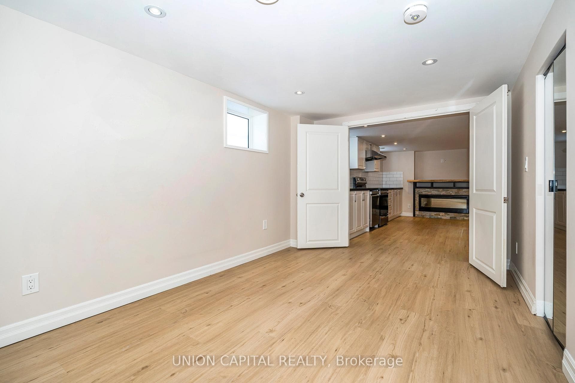 40 Peveril Hill Unit Basement photo 12