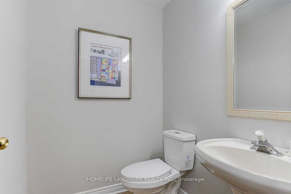 35 Nottingham Drive photo 28