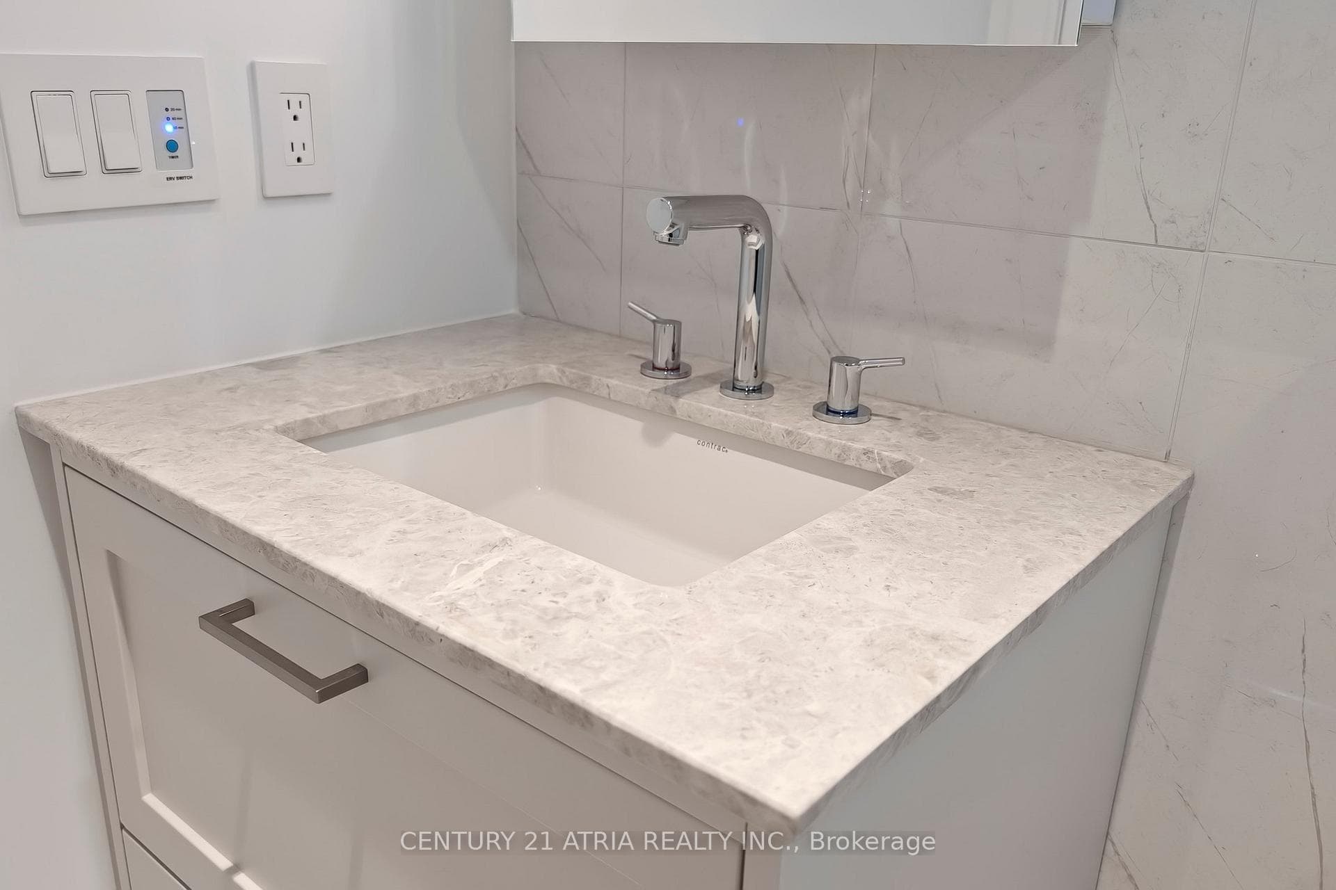 155 Merchants Wharf Way Unit 222 photo 19