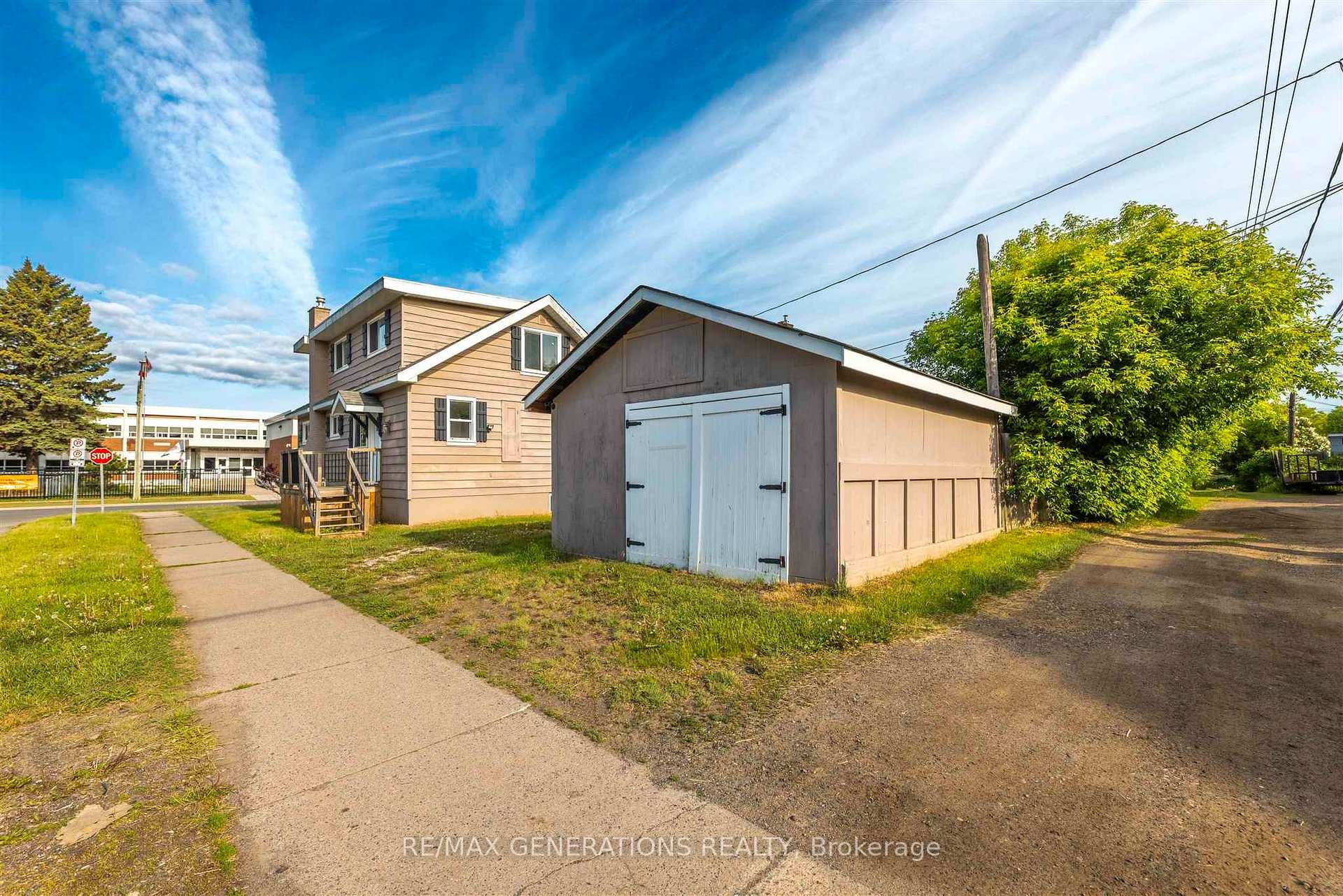 300 Archibald Street photo 31