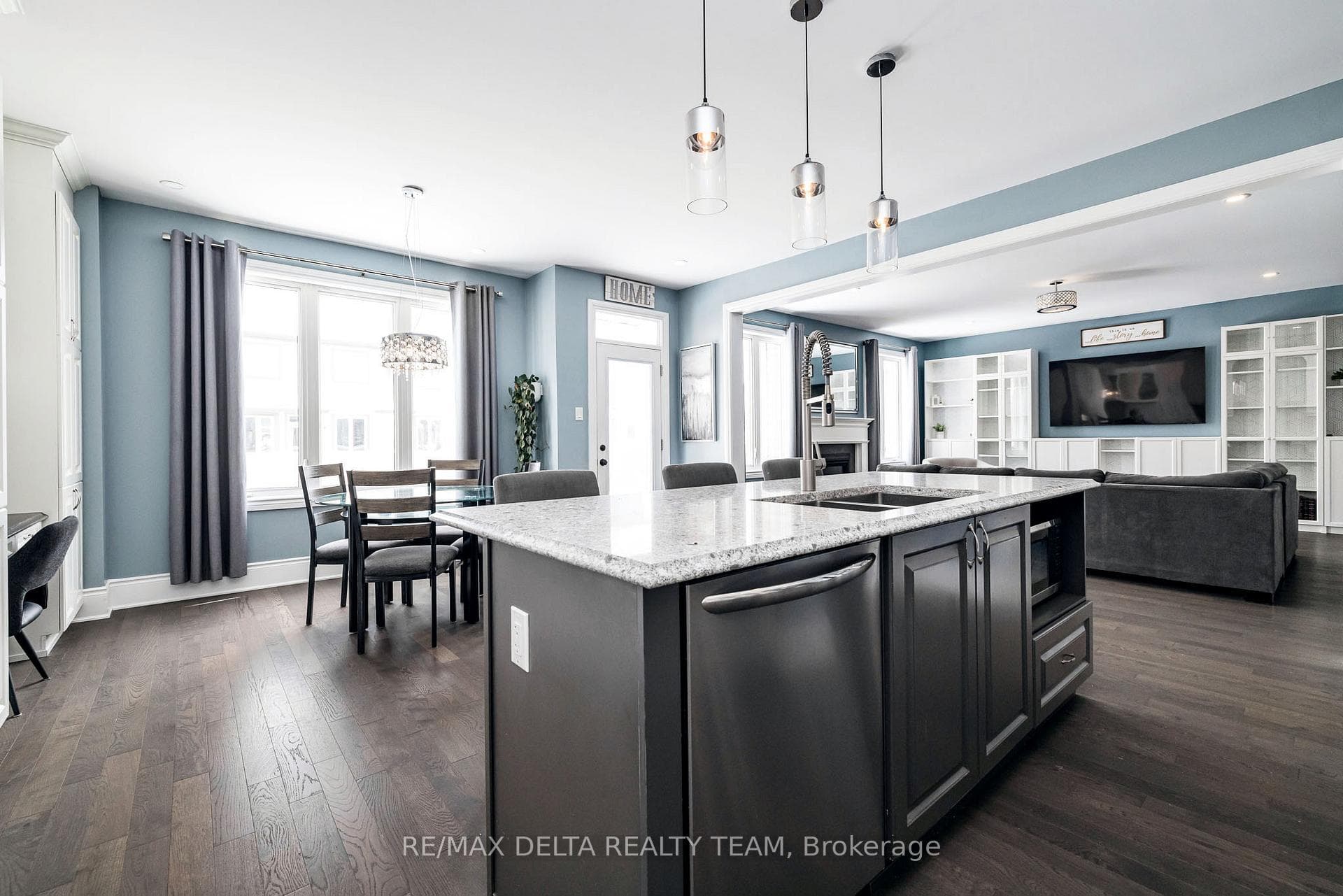 199 Bartonia Circle photo 9