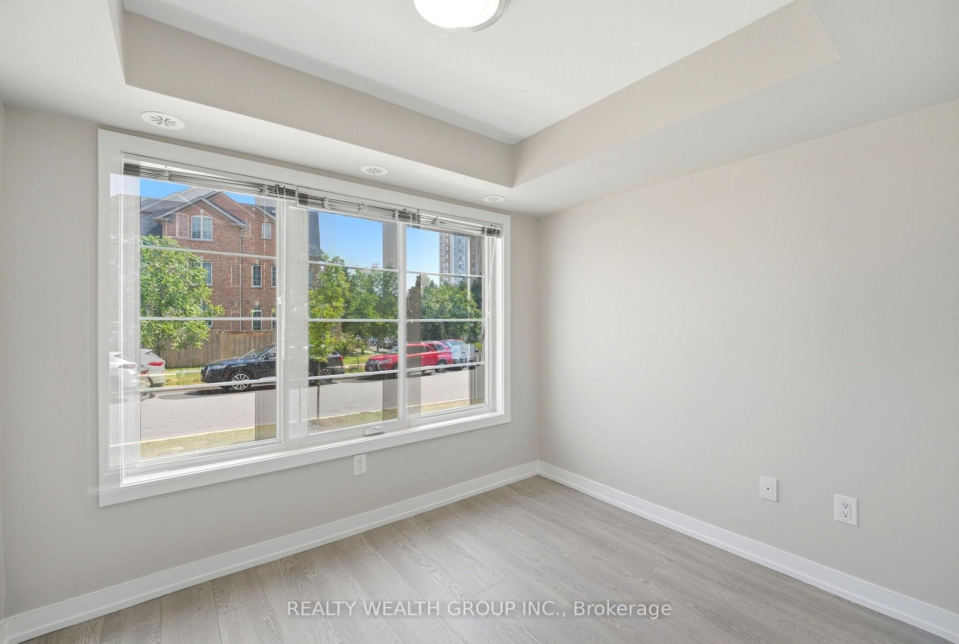 60 Parrotta Drive Unit 253 photo 12
