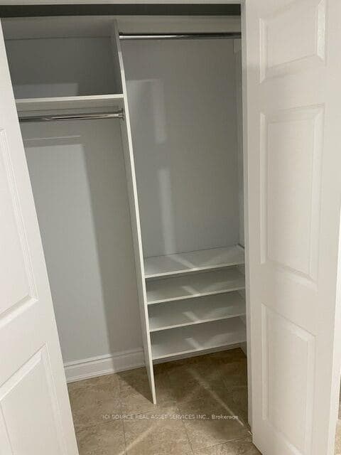 71 Vaughan Boulevard Unit Basement photo 6