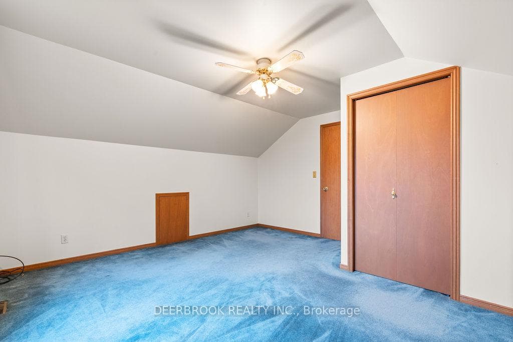 14 William Avenue photo 20