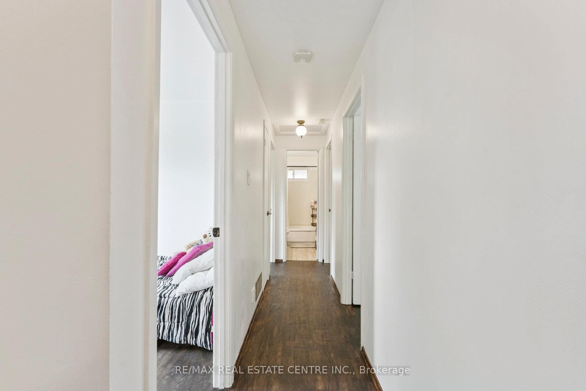 102 Rutherford Road photo 18