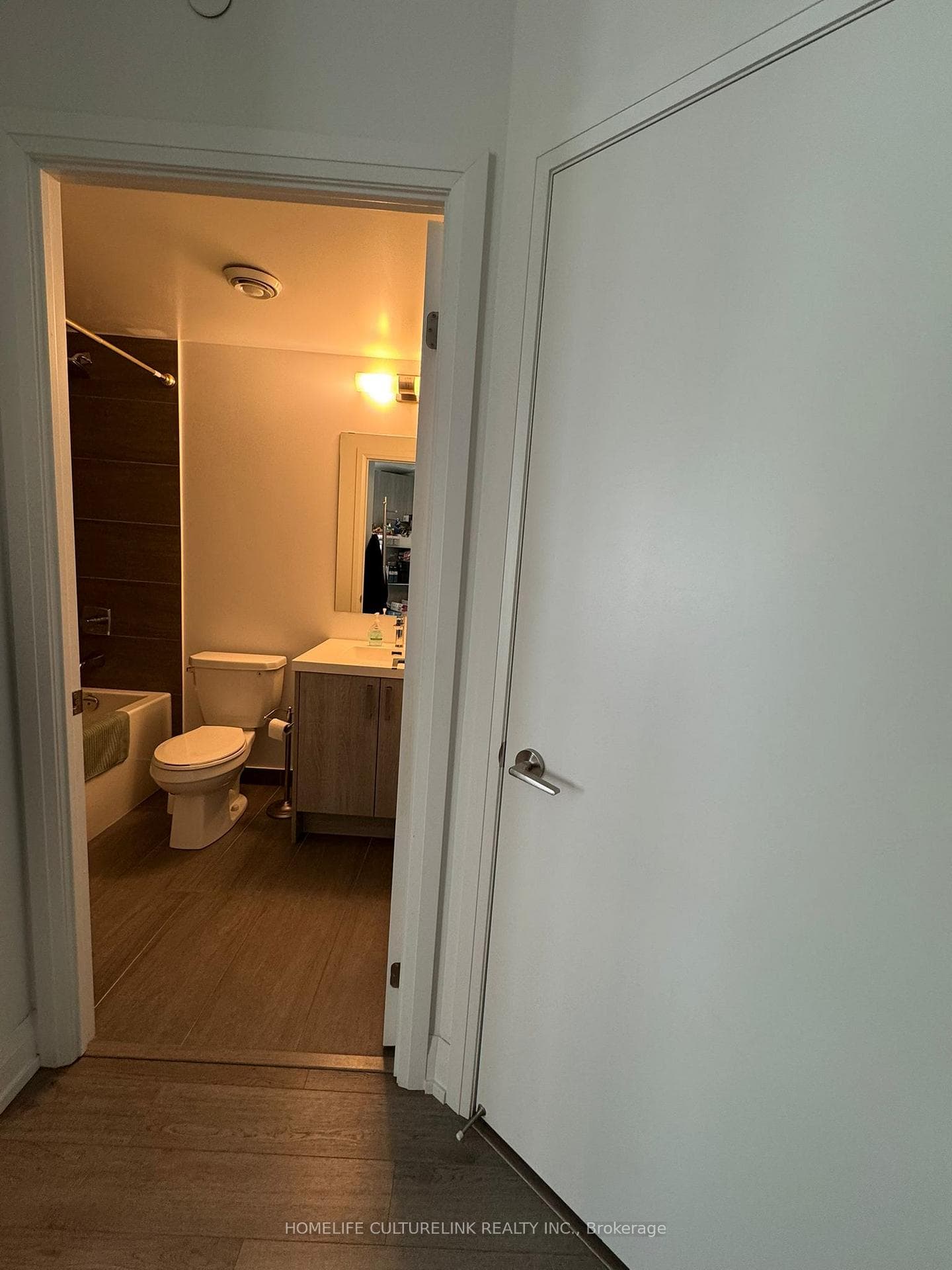 77 Mutual Street Unit 3002 photo 27