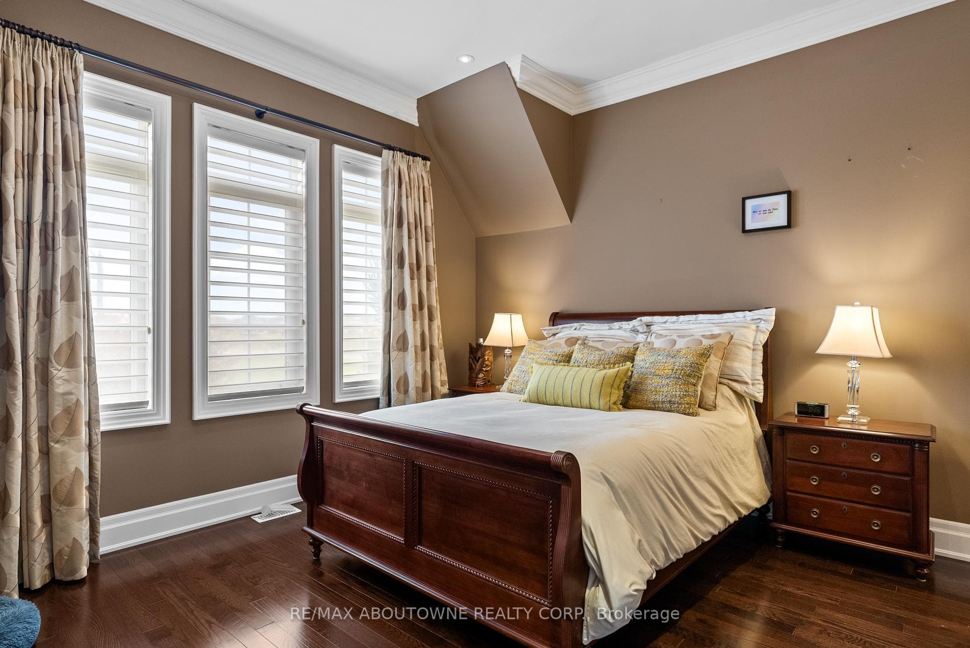 12 Dalmeny Drive photo 29