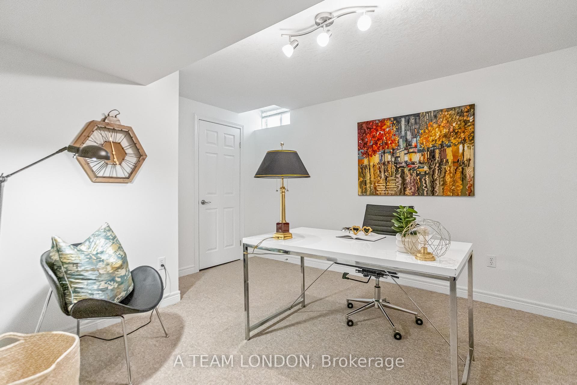 16 Cedarwood Crescent photo 36
