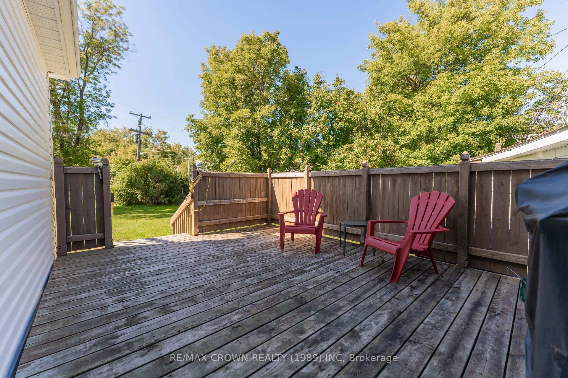 22 Birch Road photo 40
