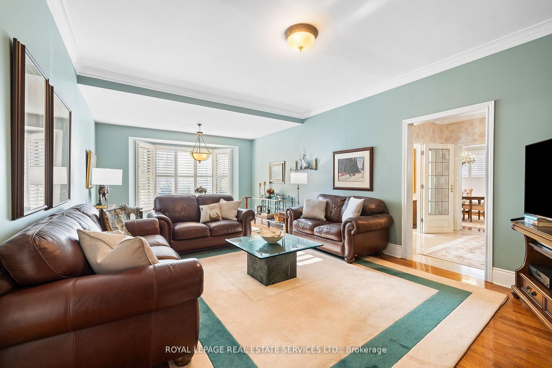 70 Leggett Avenue photo 12