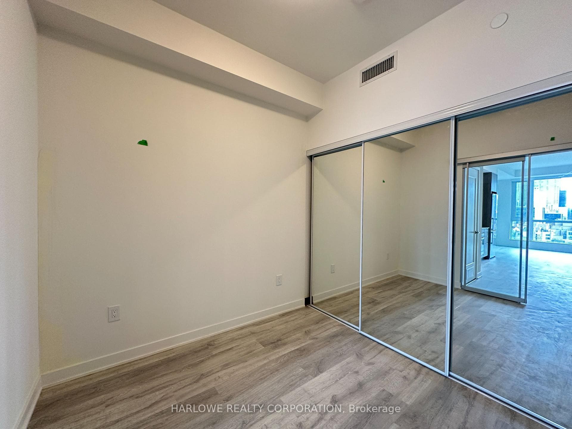 135 Lower Sherbourne Street Unit 1565 W photo 5