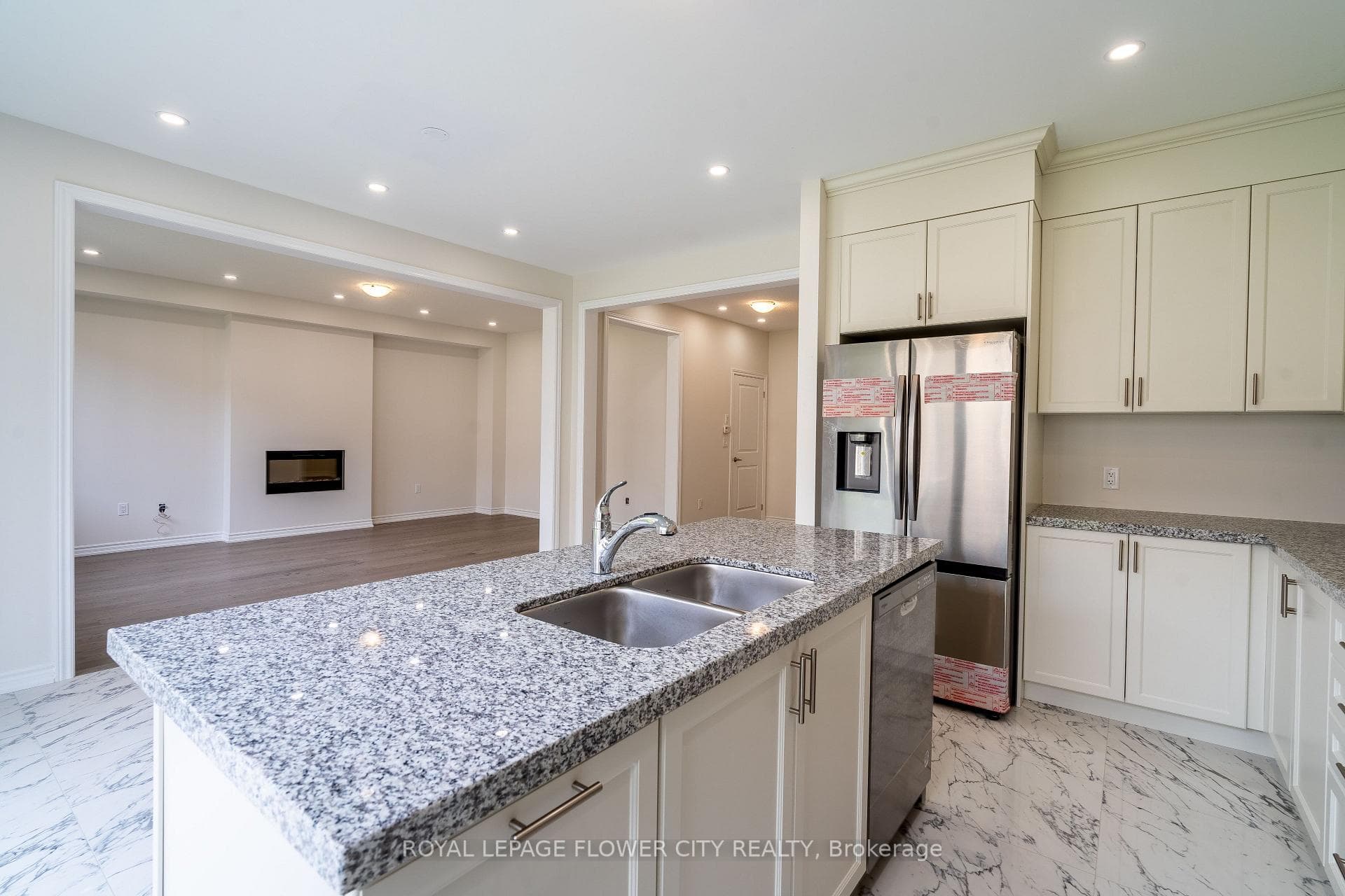 23 Galvin Avenue photo 13