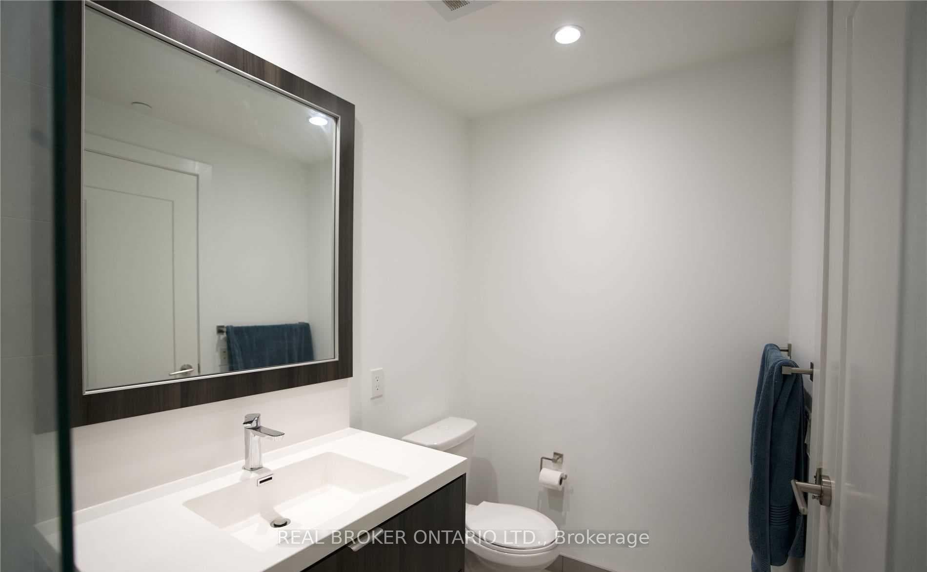 80 Vanauley Street Unit 510 photo 4